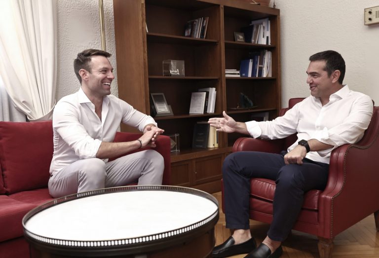 Δεν πάει στις Σπέτσες ο Αλέξης Τσίπρας για τη συνεδρίαση του ΣΥΡΙΖΑ