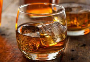 Σαουδική Αραβία: Η πρώτη κάβα στο Ριαντ και τα ουίσκι στους διπλωματικούς σάκους