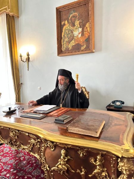 Ο Γρηγόρης Βαλτινός ως Αρχιεπίσκοπος Μακάριος