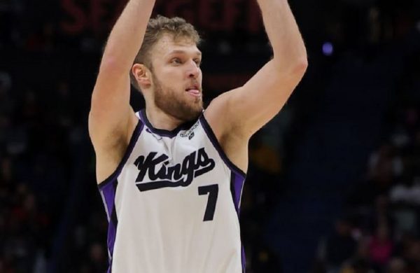 Σακραμέντο Κινγκς – Ατλάντα Χοκς 122-107: Πολύ καλός ο Βεζένκοφ, αλλά αποχώρησε τραυματίας στη νίκη των Κινγκς