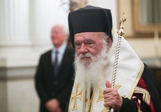 Ιερώνυμος: «Η Εκκλησία θα πάρει θέση για ομόφυλα ζευγάρια και τεκνοθεσία αφού τοποθετηθεί η Πολιτεία»