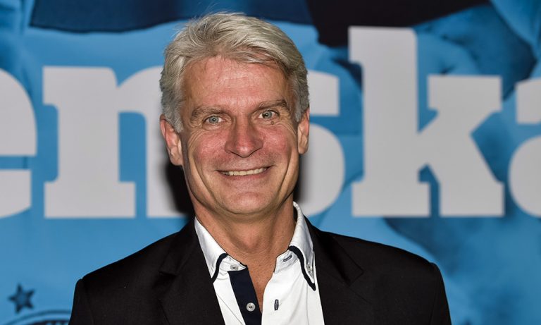 Δεν εμφανίστηκε ούτε στην τηλεδιάσκεψη ο Φρόιντφελντ – Καραπαπάς: «Παίρνει 15.000 και κάνει το φάντασμα»