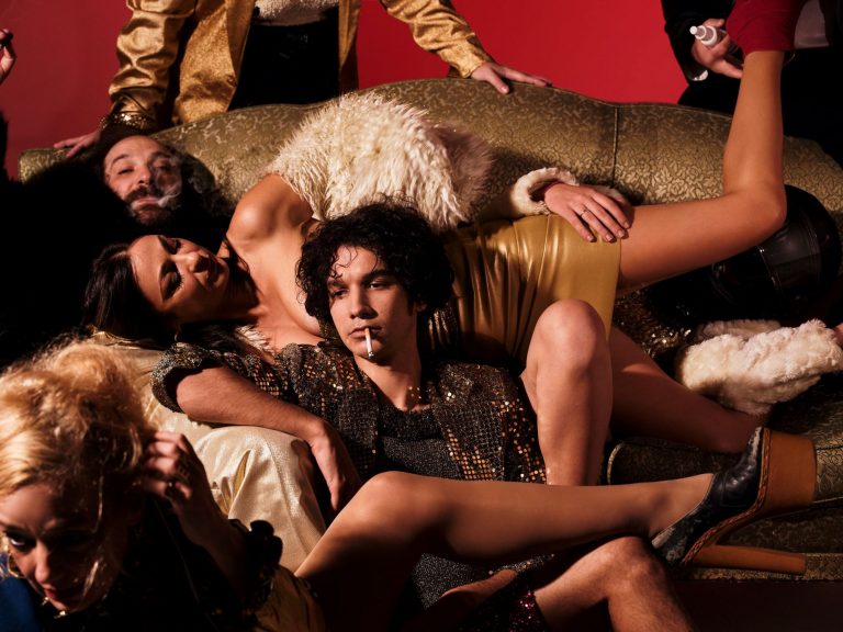 «Και λέγε λέγε»: Η νέα παράσταση της Λένας Κιτσοπούλου στο Θέατρο Τέχνης