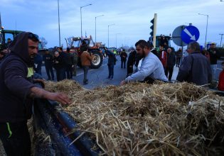 Να πάνε όλα καλά με τους αγρότες προσδοκά η κυβέρνηση – Πυρά από την αντιπολίτευση