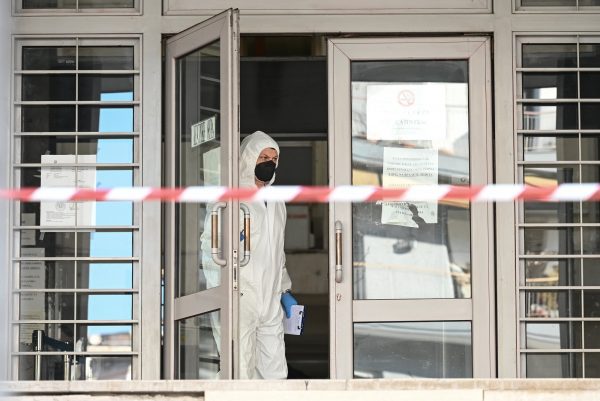 Οι εκτιμήσεις της αντιτρομοκρατικής για τον φάκελο – βόμβα στα δικαστήρια – Σοβαρά κενά ασφαλείας παραδέχεται ο Φλωρίδης