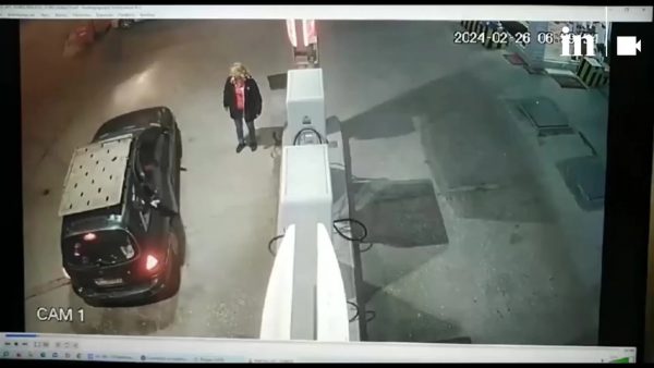 Βίντεο ντοκουμέντο: Ένοπλη ληστεία σε βενζινάδικο – Ληστές απείλησαν με όπλο την ιδιοκτήτρια