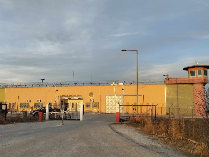 Σέρρες: Εξέγερση 60 κρατουμένων στις φυλακές Νιγρίτας