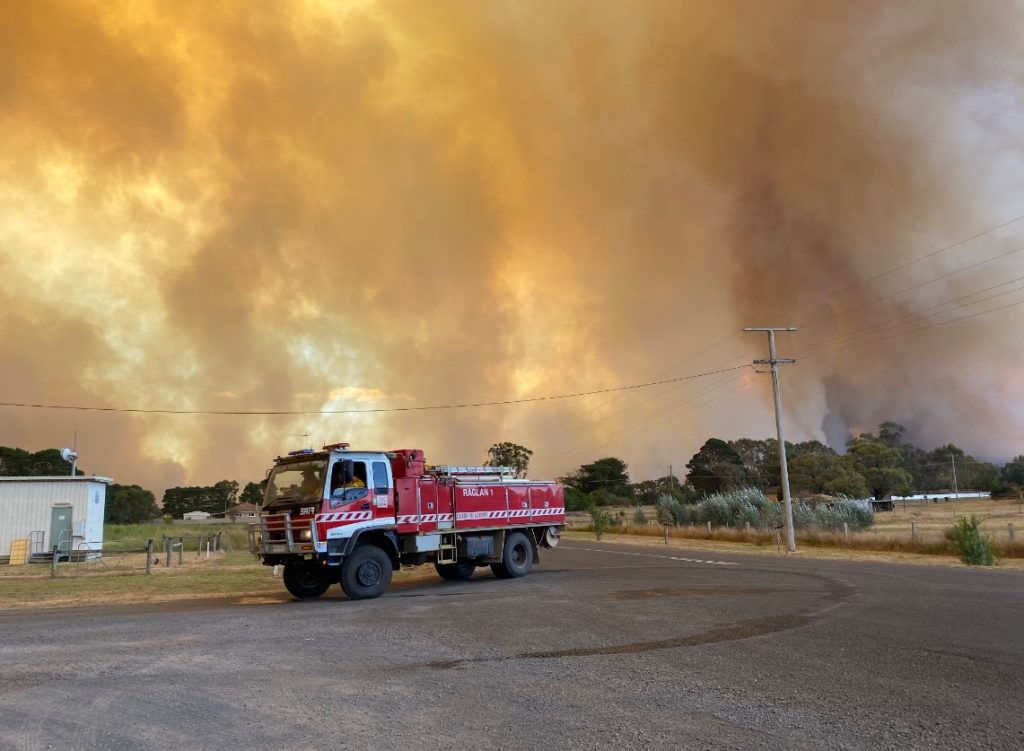 Πυρκαγιά εκτός ελέγχου στην Αυστραλία – Εντολή σε χιλιάδες να εγκαταλείψουν τα σπίτια τους
