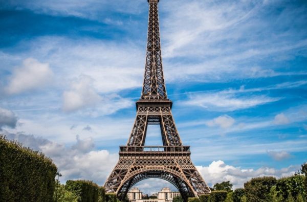Παρίσι: Ανοίγει ξανά από αύριο ο Πύργος του Άιφελ – Λήγει η απεργία των εργαζομένων