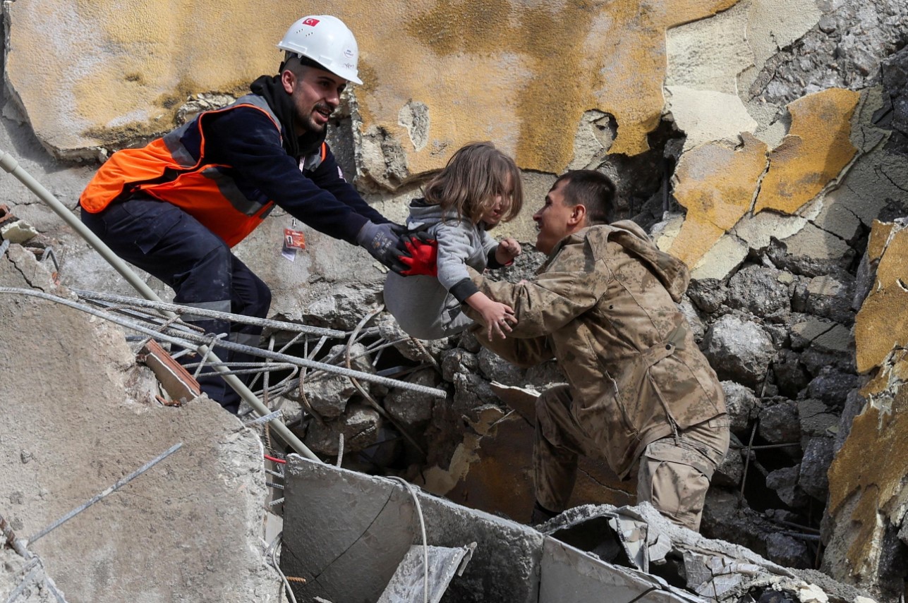 Σχεδόν 60.000 οι νεκροί σε Τουρκία και Συρία μετά τον φονικό σεισμό της 6ης Φεβρουαρίου 2023