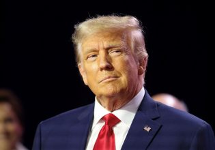 ΝΥΤ: Ο Ντόναλντ Τραμπ τάσσεται υπέρ της απαγόρευσης αμβλώσεων