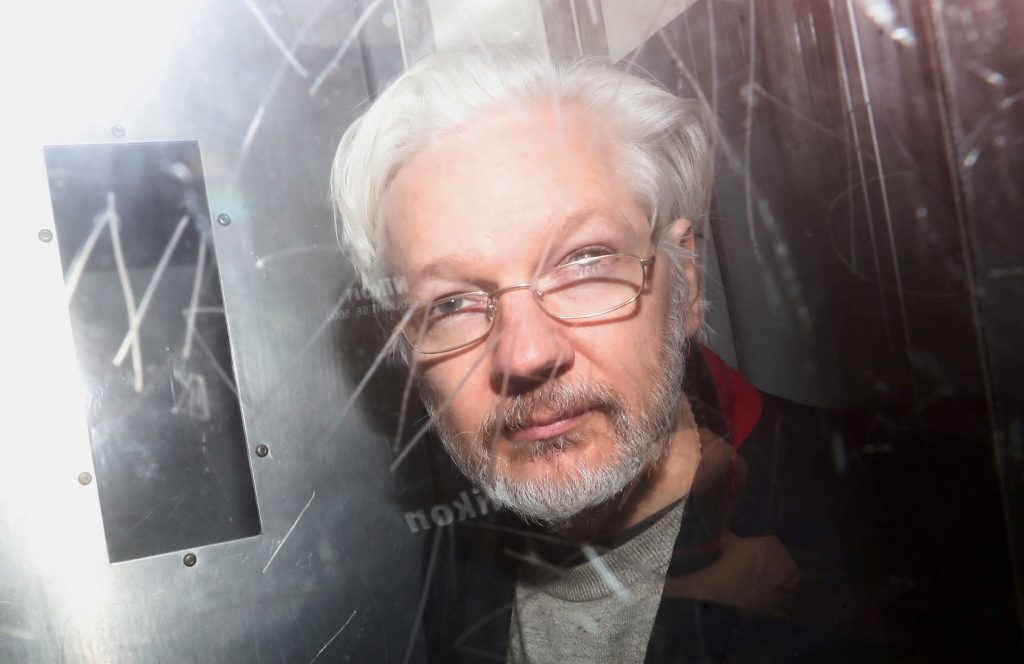 Τζούλιαν Ασάνζ: Θα εκδοθεί στις ΗΠΑ ο ιδρυτής των Wikileaks;