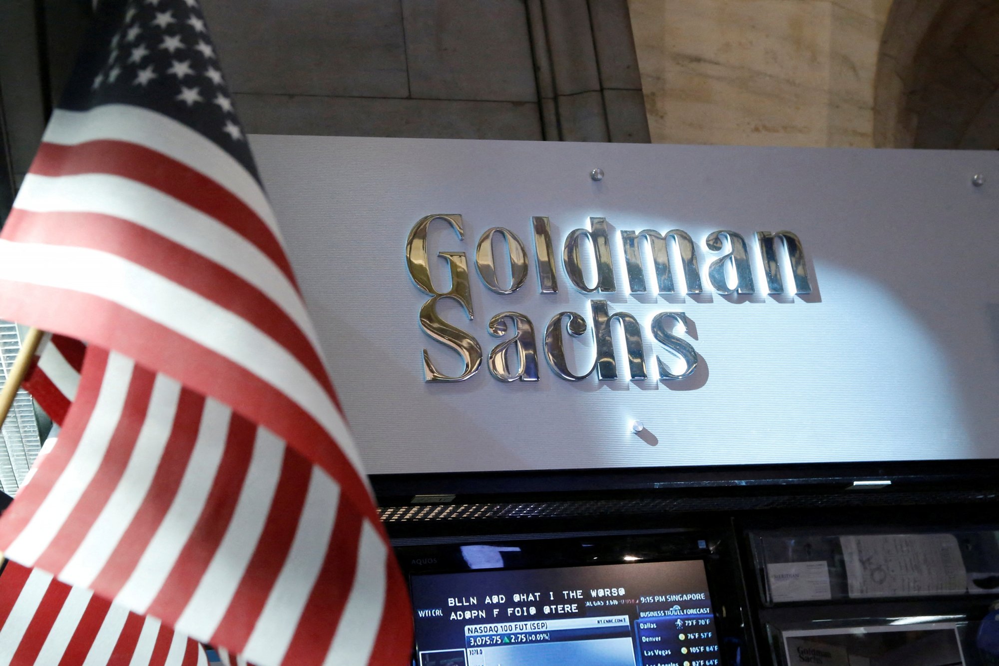 Γιατί η Goldman Sachs «κλαδεύει» γυναίκες-στελέχη