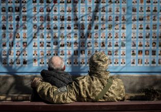 Ο «πόλεμος» της προπαγάνδας και η αποφασιστικότητα της Δύσης να συνεχίσει να στηρίζει την Ουκρανία