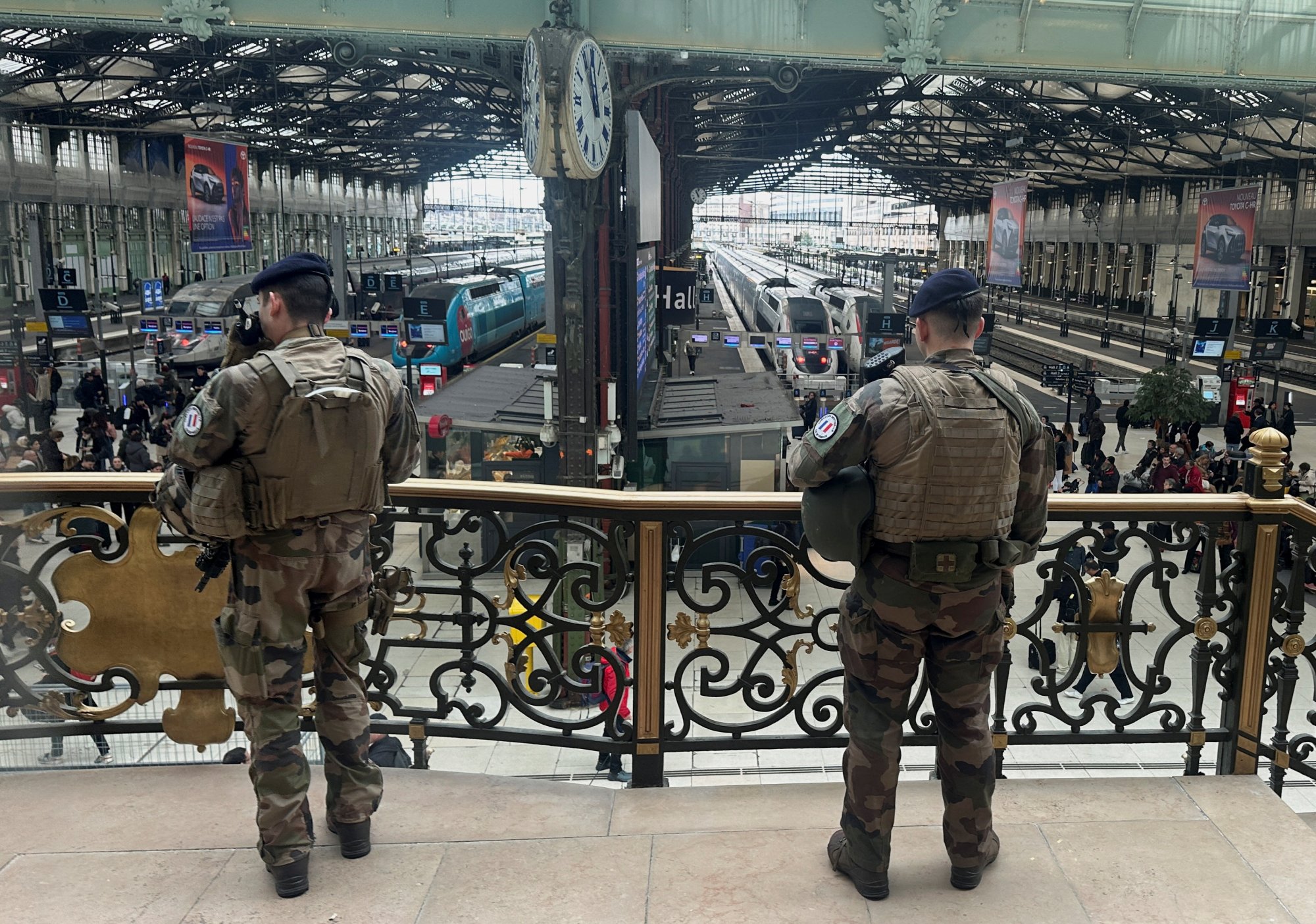 Παρίσι: Δεν παραπέμπει σε τρομοκρατία η επίθεση στον σταθμό - Τι δείχνουν οι έως τώρα έρευνες