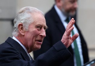 Σοκ στη Βρετανία: Ο βασιλιάς Κάρολος διαγνώστηκε με καρκίνο