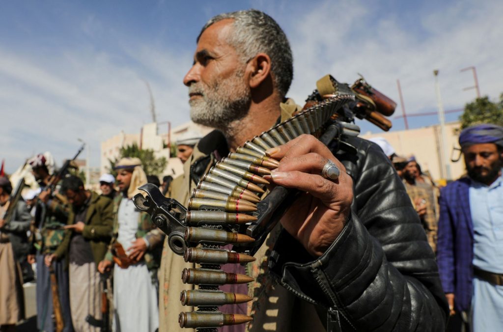 Χούθι: Απειλούν να κόψουν στη μέση τις επικοινωνίες Ευρώπης – Ασίας