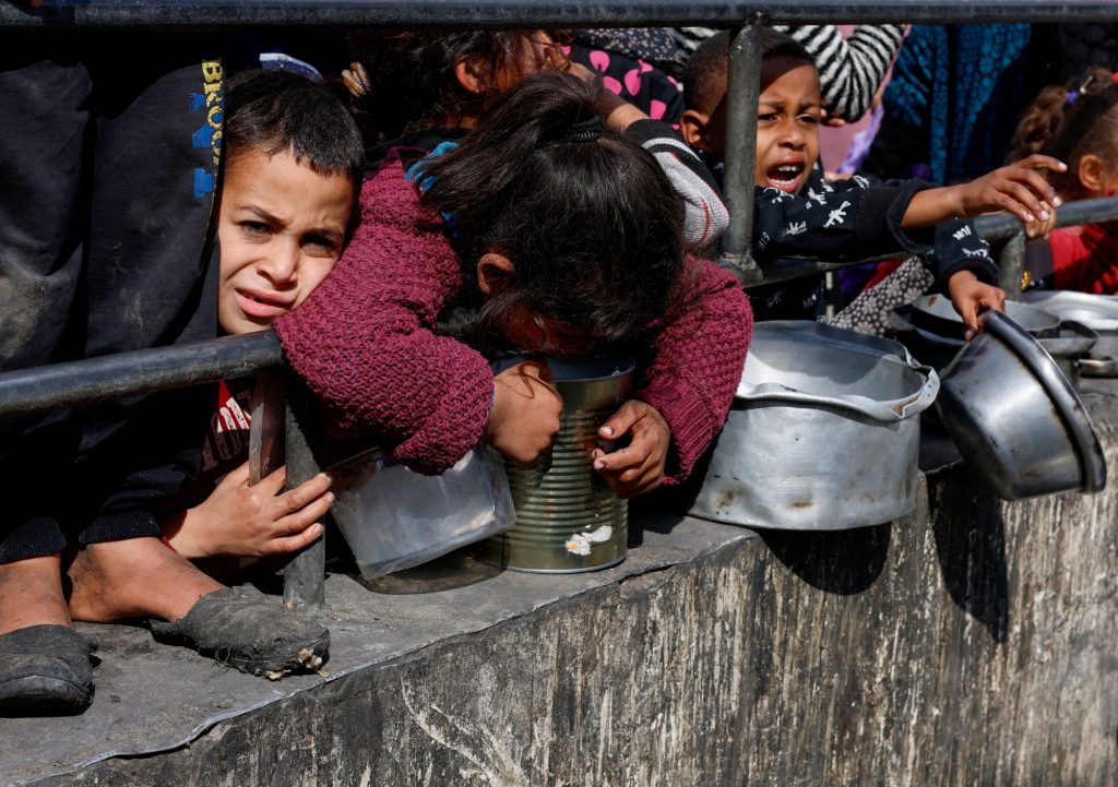 Γάζα: Νεκρό από ασιτία βρέφος δύο μηνών – Ο λιμός επελαύνει στον παλαιστινιακό θύλακα