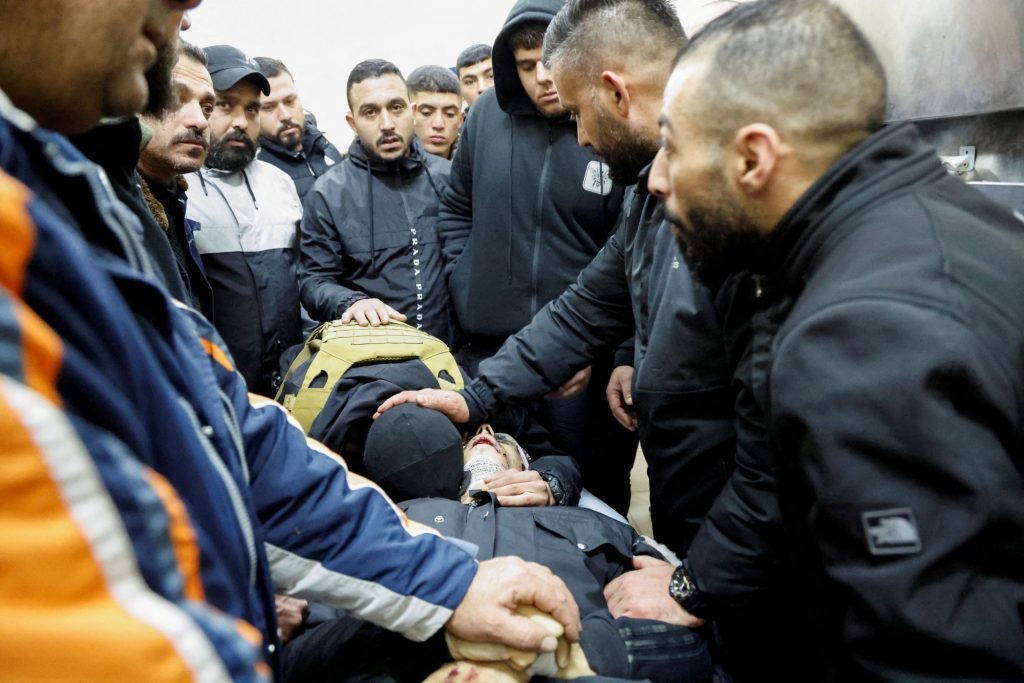 Γάζα: Ελπίδες για εκεχειρία μετά τη δήλωση Μπάιντεν – Τρεις νεκροί μετά από επιδρομές στη Δυτική Όχθη