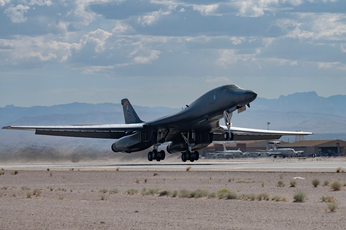 ΗΠΑ: Ποιά είναι τα Β-1Β Lancer που βομβάρδισαν Συρία και Ιράκ