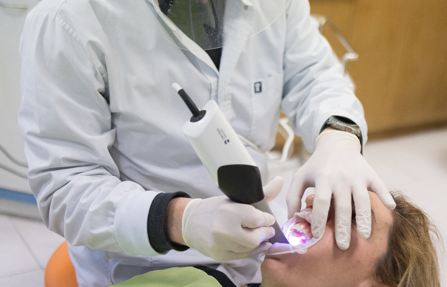 ΑΠΘ: Προσθετική αποκατάσταση δοντιών μέσα σε λίγα λεπτά μέσω τεχνητής νοημοσύνης
