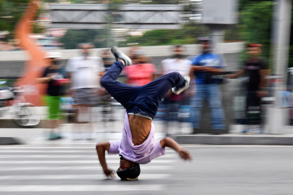 Το breakdance κάνει για πρώτη φορά την εμφάνιση του στους Ολυμπιακούς Αγώνες 2024 στο Παρίσι