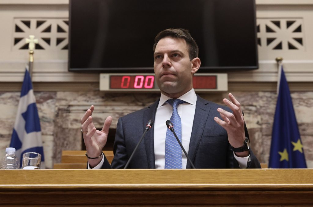 Η αποχή είναι για τους Βορίδηδες, η καταψήφιση για την ακροδεξιά, λέει ο Κασσελάκης στους βουλευτές του ΣΥΡΙΖΑ