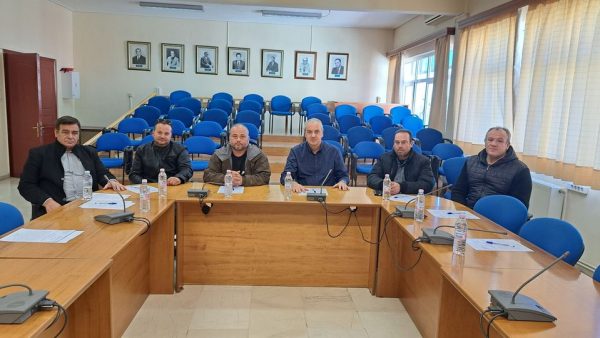 Ανησυχία της δημοτικής Αρχής Ελασσόνας για τα δέντρα που θα κοπούν