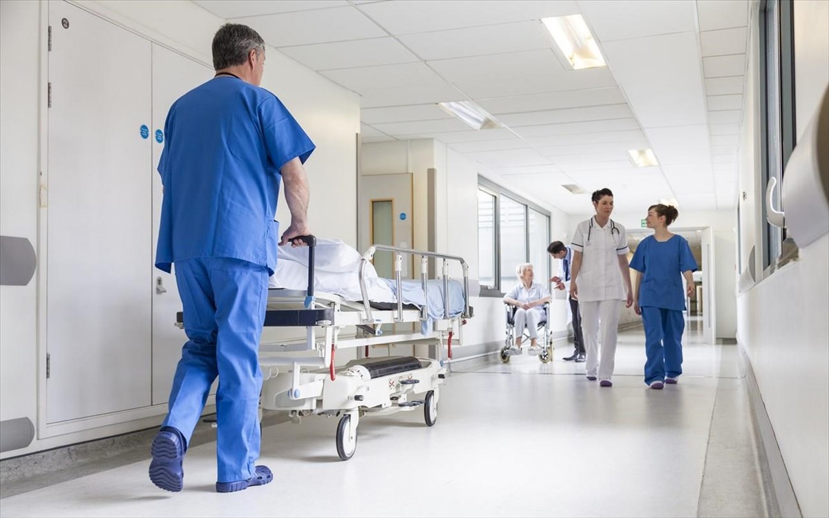Υπουργείο Υγείας: Προκηρύσσονται 2.145 μόνιμες θέσεις νοσηλευτών σε νοσοκομεία του ΕΣΥ