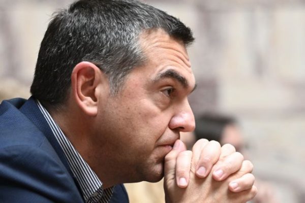 Μόνο στο συνέδριο του ΣΥΡΙΖΑ θα δώσει το «παρών» ο Τσίπρας – Η συνάντηση με τον Τεμπονέρα