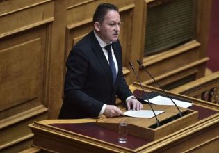 Πέτσας: Διαφωνώ με το νομοσχέδιο για τα ομόφυλα ζευγάρια και θα απέχω