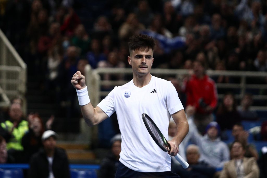 Πρωταθλητής στο Μπαχρέιν ο Πέτρος Τσιτσιπάς