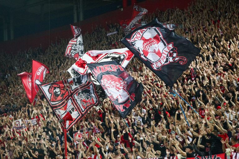 Κατάμεστο το Καραϊσκάκη με Φερεντσβάρος – Ελάχιστα τα εναπομείναντα εισιτήρια