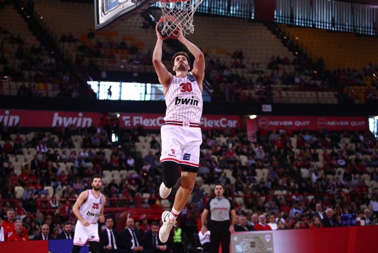 Πετρούσεφ: «Χαλαρώσαμε και το Μαρούσι μας απείλησε»