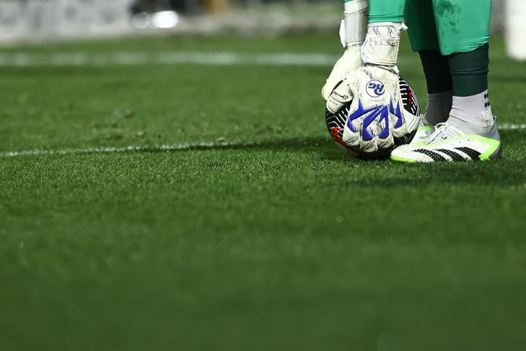 Ανοίγει η αυλαία σε Βόλο και Σέρρες