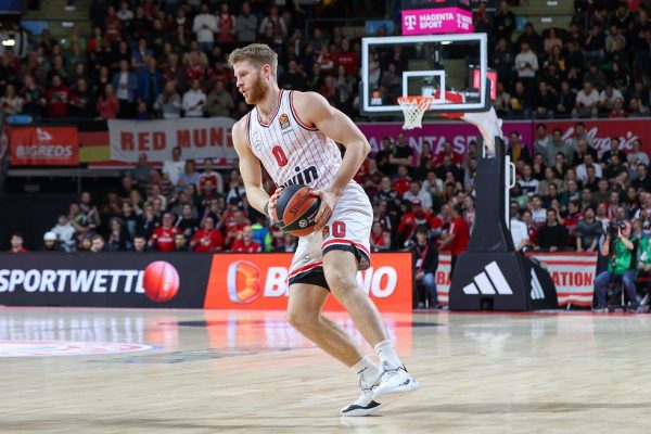 Για το σερί και το… σπάσιμο της κατάρας στη Βαλένθια ο Ολυμπιακός