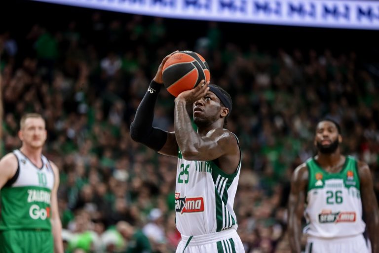 Ναν: «Πρέπει να είμαστε έτοιμοι σωματικά και πνευματικά για να πάρουμε τη νίκη»