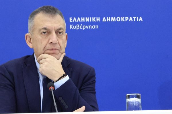 Αυτά είναι τα νέα μέτρα που ανακοίνωσε η Κυβέρνηση για το άνοιγμα των γηπέδων