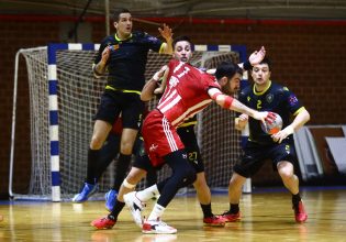 Ολυμπιακός – ΑΕΚ 21-21: «Ερυθρόλευκο» το πλεονέκτημα έδρας στα πλέι οφ