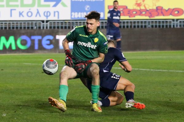 Παναιτωλικός: Ρήξη μηνίσκου ο Στεργιάκης, εκτός τουλάχιστον για ένα μήνα