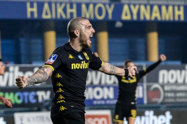 Βέλεθ: «Θα είναι δύσκολη η ρεβάνς, πρέπει να μείνουμε προσγειωμένοι»