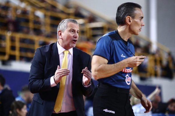 Ζούρος: «Συγχαρητήρια στους παίκτες μου»