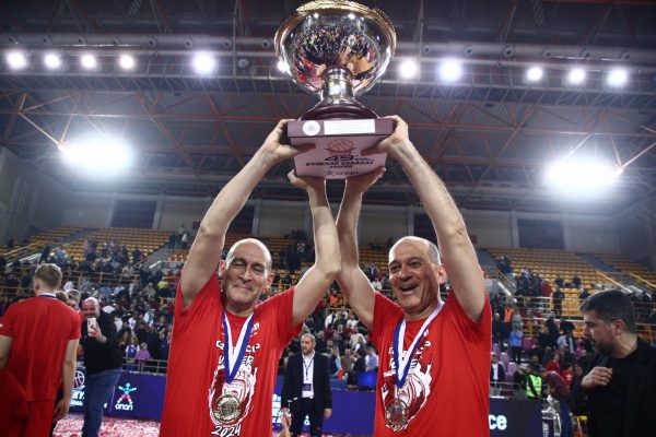 Συγχαρητήρια σε Μπαρτζώκα από Παναγιώτη και Γιώργο Αγγελόπουλο