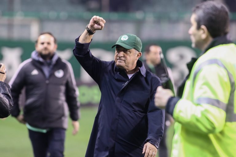 Οι …αμέτρητες (ποδοσφαιρικές) ζωές του Φατίχ Τερίμ (vids)