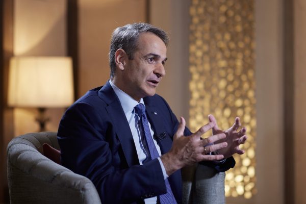 Μητσοτάκης: Είμαστε στα πρωτοσέλιδα για τους σωστούς λόγους – Πρόσκληση σε Ινδούς για επενδύσεις