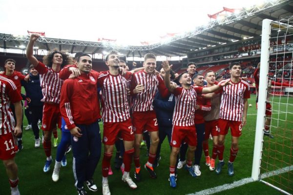 Ο Τανούλης ευστόχησε κι έστειλε τον Ολυμπιακό στους «8» του Youth League (vid)