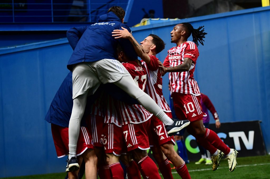 Ανατροπή με «υπογραφή» Ελ Κααμπί στο Αγρίνιο ο Ολυμπιακός (vids)