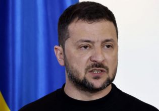 Ουκρανία: Ο Ζελένσκι τελείωσε και επίσημα τον  Ζαλούζνι – Ποιος αναλαμβάνει τον στρατό