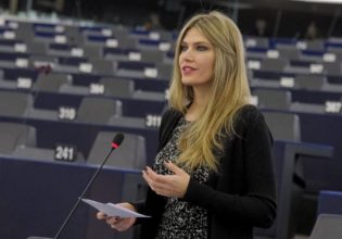 Qatargate: Με φυλακή απειλείται αν ξαναμιλήσει στα ΜΜΕ – Άρση ασυλίας για άλλη υπόθεση