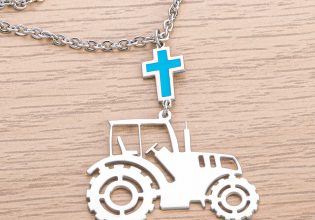 Εντός της Βουλής «ματωμένος» γάμος, εκτός φοιτητικό τρικούβερτο γλέντι και επί τα αυτά αγρότες έτοιμοι για όλα